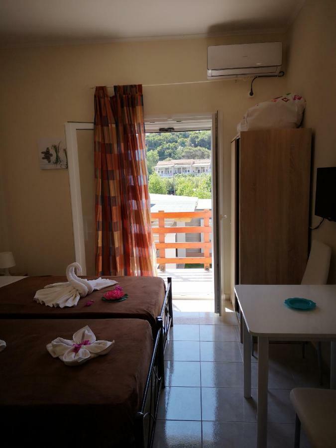 Apartment Alexis Armeno Marathias  Exterior photo